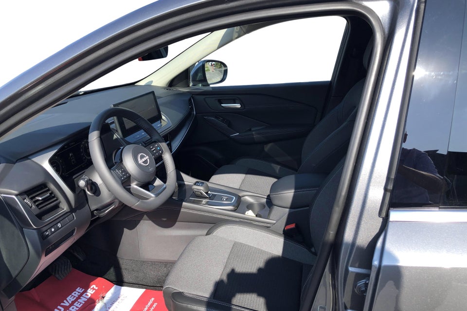 Nissan Qashqai 1,3 mHEV N-Connecta X-tr. 5d