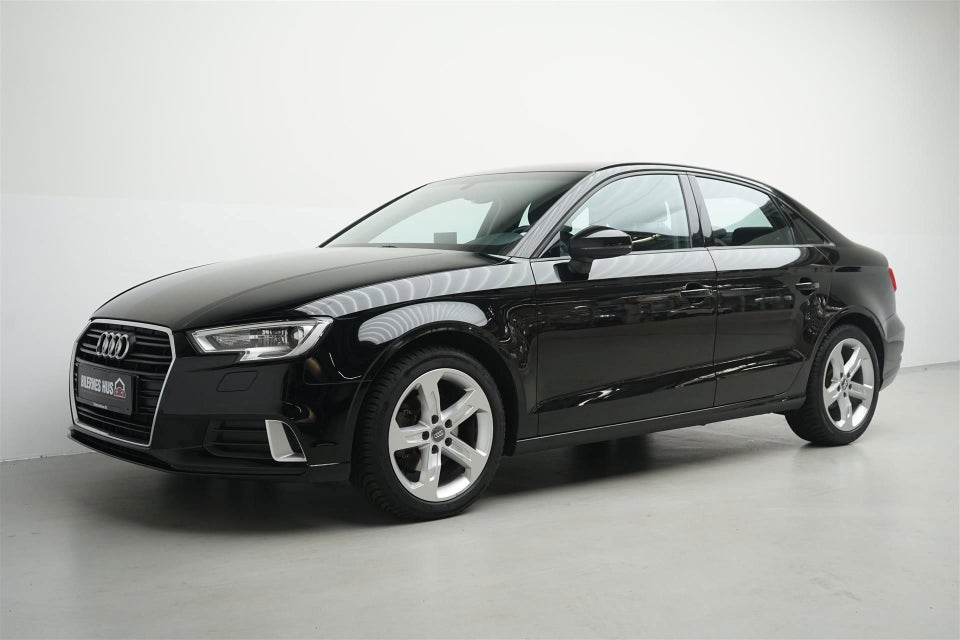 Audi A3 1,6 TDi 110 Sport 4d