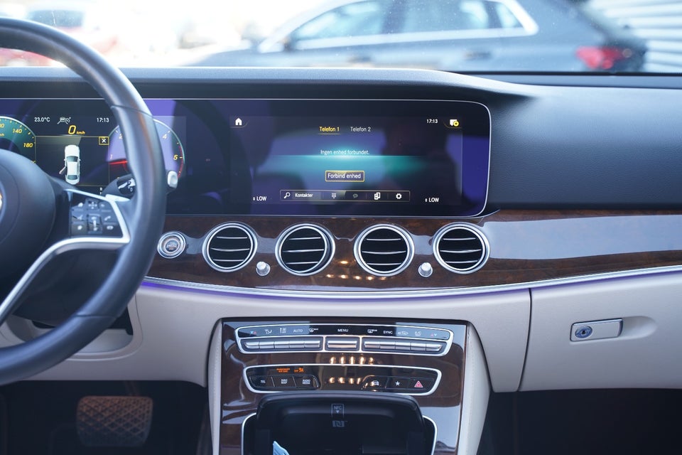 Mercedes E220 d 2,0 AMG Line Premium Plus aut. 4d