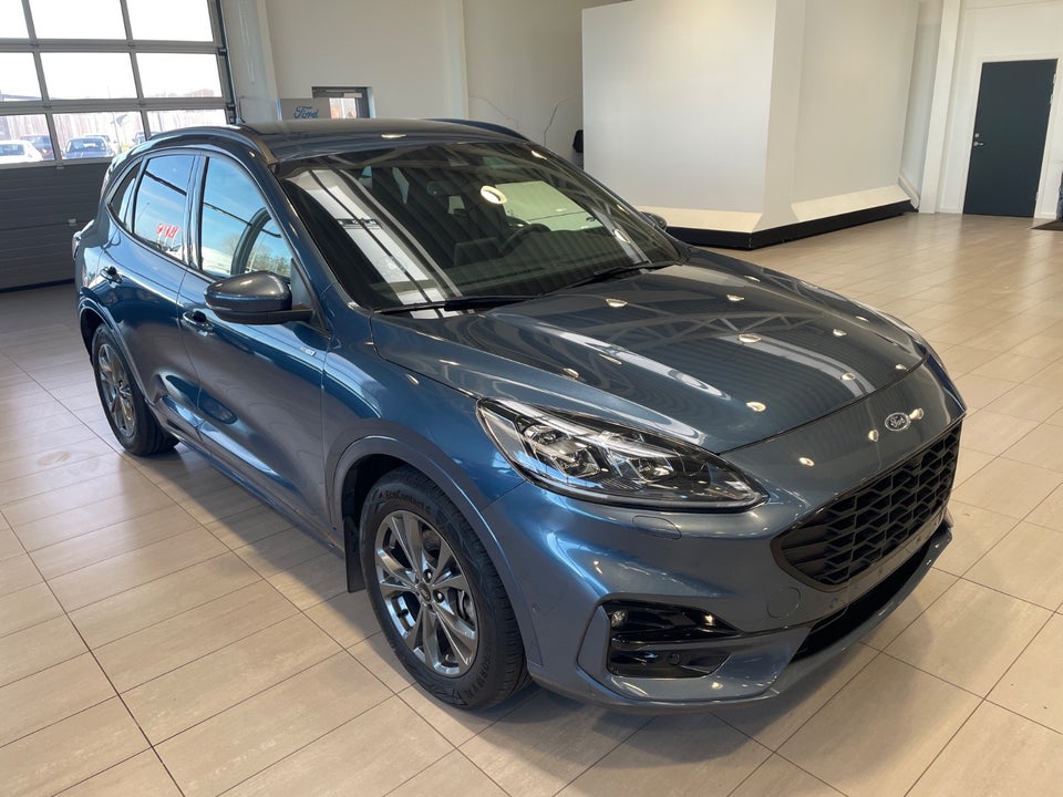 Ford Kuga 2,5 PHEV ST-Line X CVT 5d