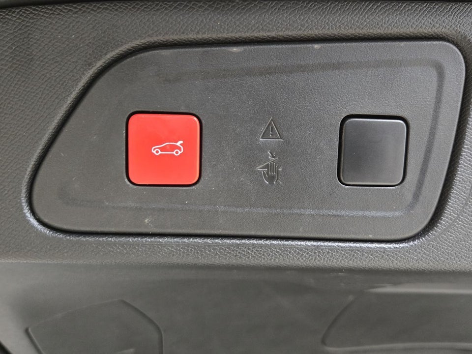 Citroën C5 Aircross 1,6 Hybrid Shine Sport EAT8 5d