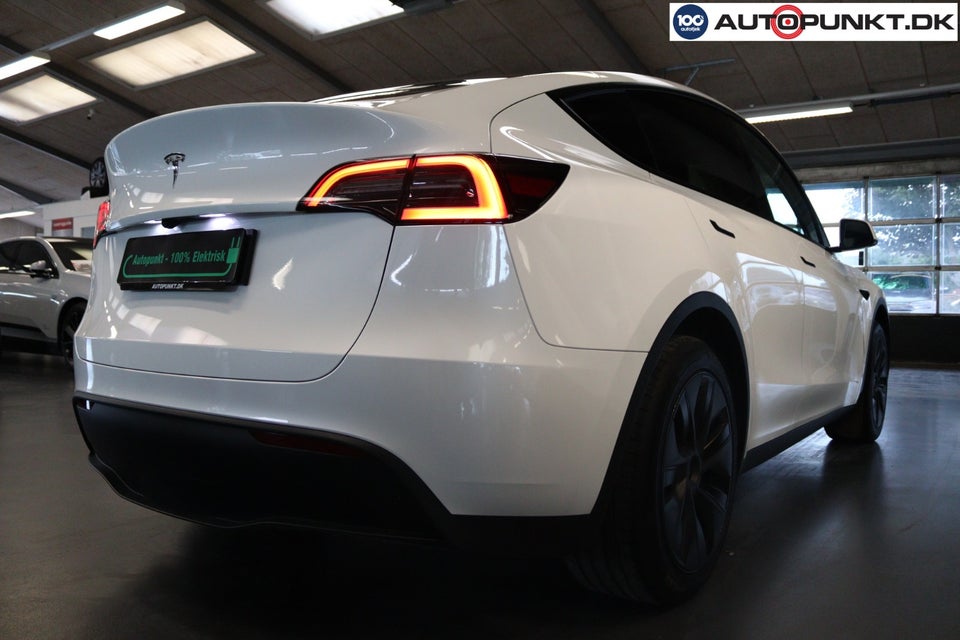 Tesla Model Y Long Range RWD 5d