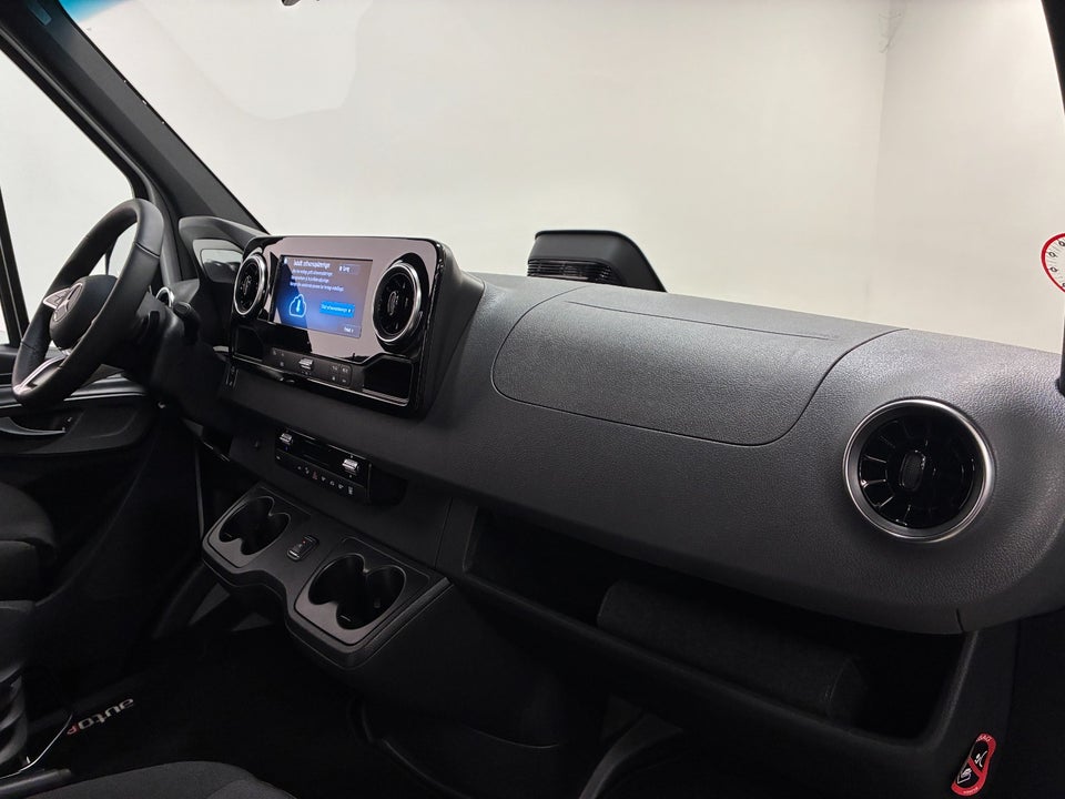 Mercedes Sprinter 317 2,0 CDi A2 Tourer PRO aut. RWD