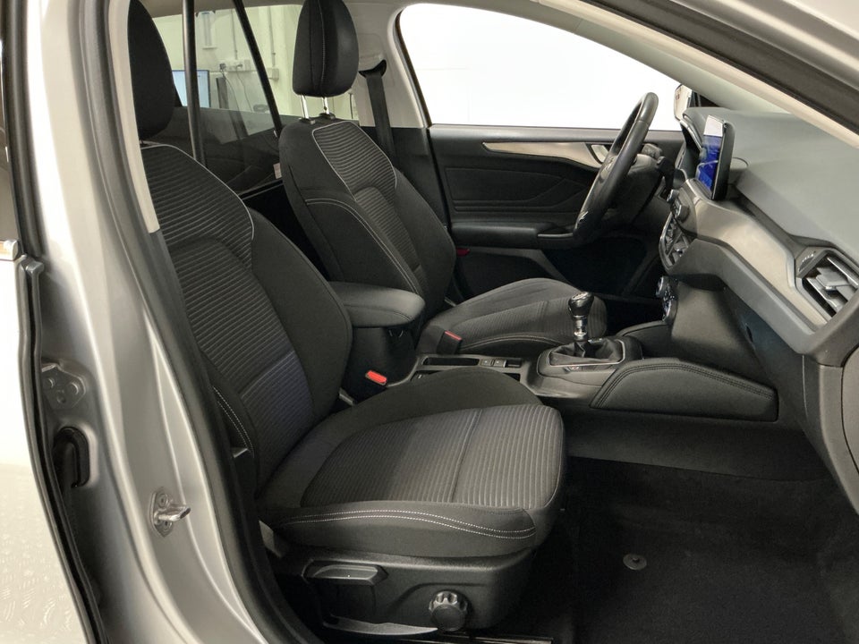 Ford Focus 1,5 EcoBlue Active Business stc. Van 5d