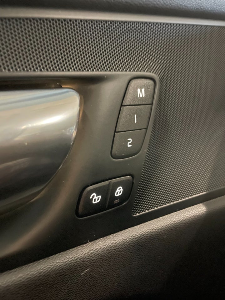 Volvo XC60 2,0 D4 190 Inscription aut. Van 5d