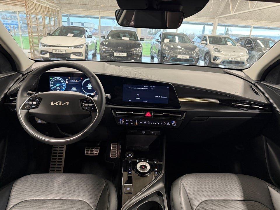 Kia Niro 64 EV Limited Edition 5d
