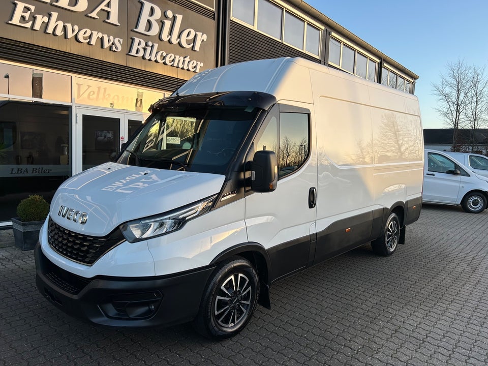 Iveco Daily 3,0 35S21 12m³ Van AG8