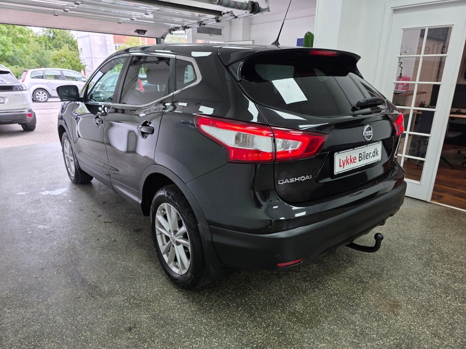 Nissan Qashqai 1,6 dCi 130 Acenta X-tr. 5d