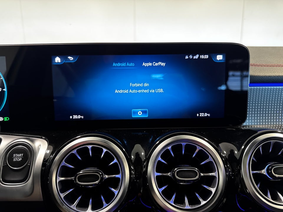 Mercedes EQB300 AMG Line 4Matic 5d
