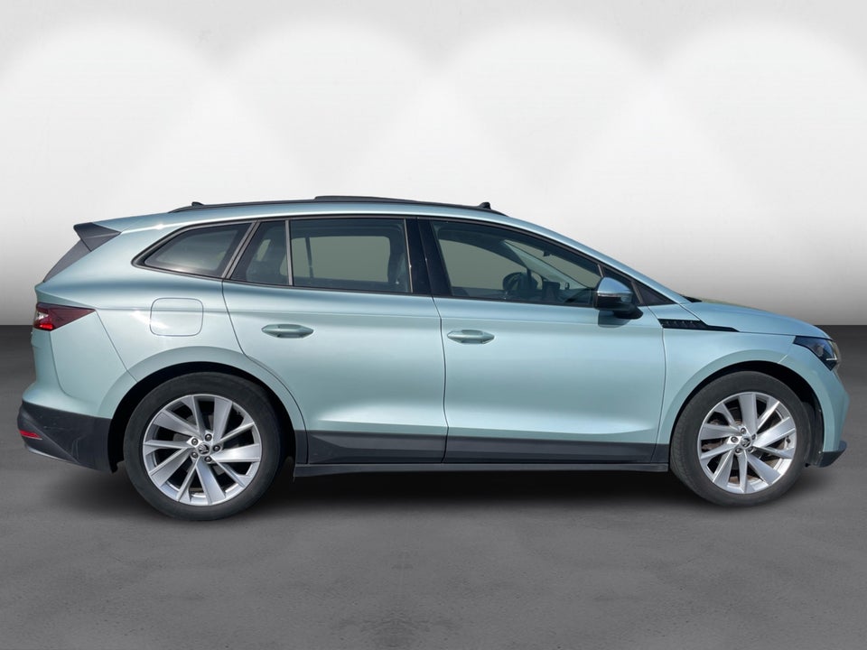 Skoda Enyaq 60 iV Loft 5d
