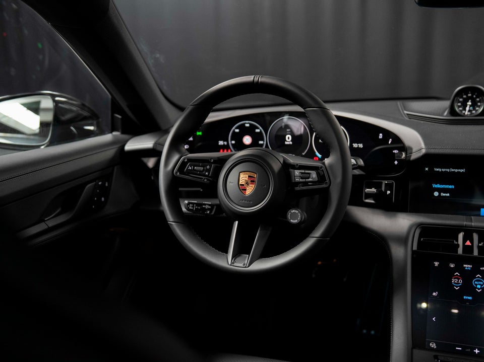 Porsche Taycan Performance+ Black Edition 4d