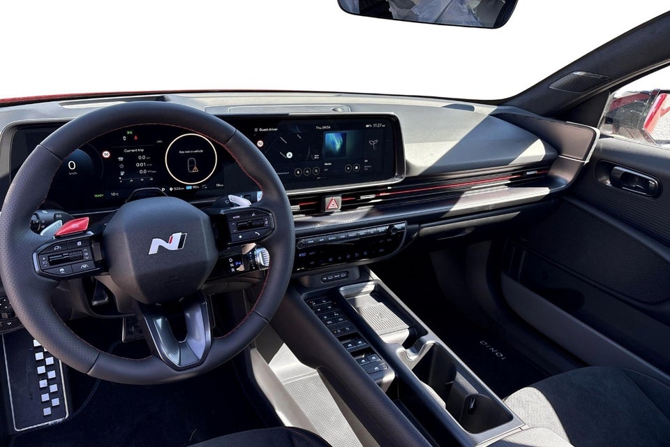 Hyundai Ioniq 6 84 N Line+ 4d
