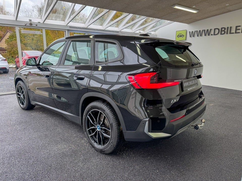 BMW iX1 xDrive30 5d