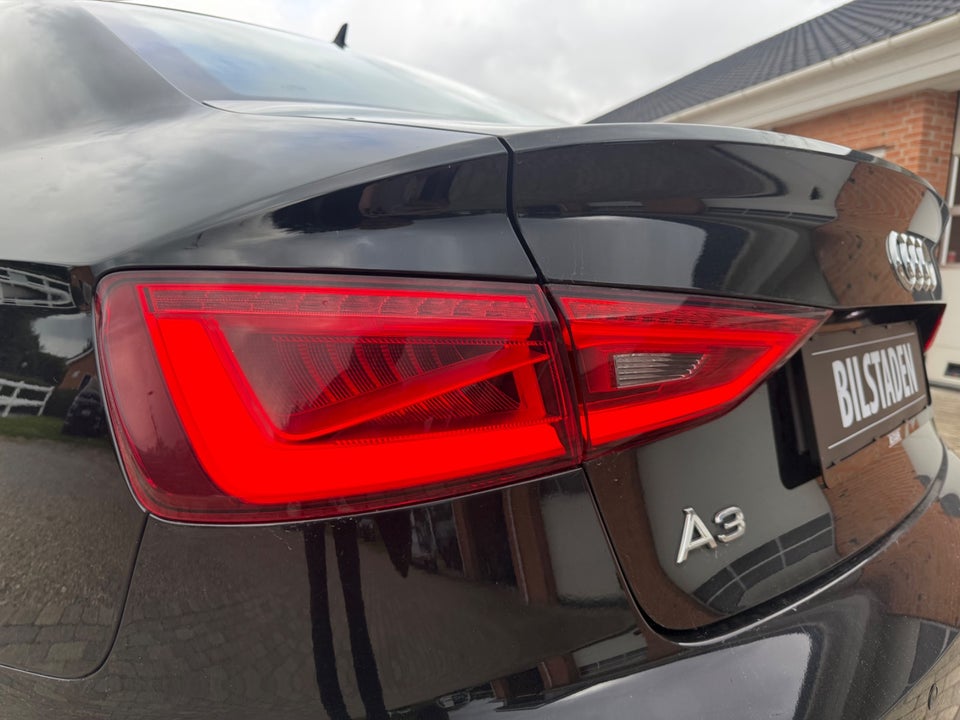 Audi A3 2,0 TDi 150 Ambition S-tr. 4d
