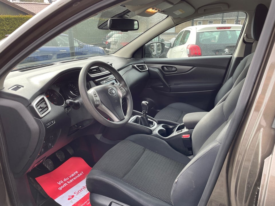 Nissan Qashqai 1,2 Dig-T 115 Visia 5d