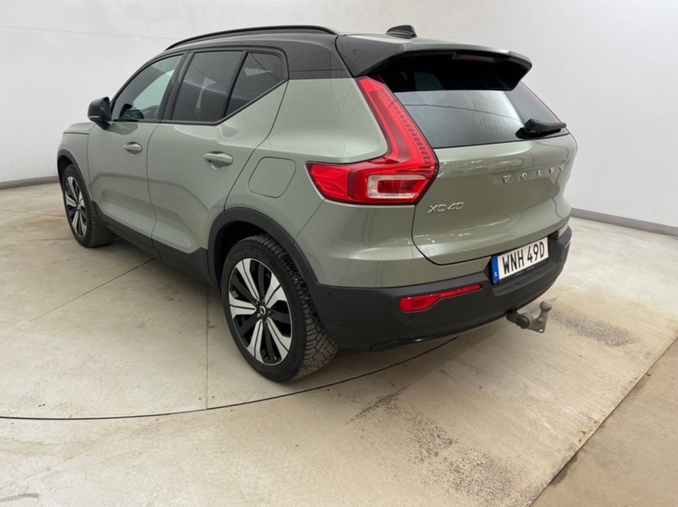 Volvo XC40 P6 ReCharge Pro 5d