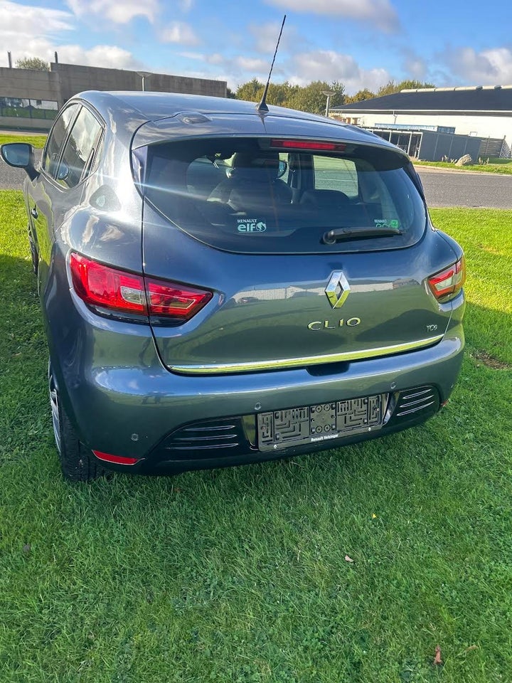 Renault Clio IV 0,9 TCe 90 Expression 5d