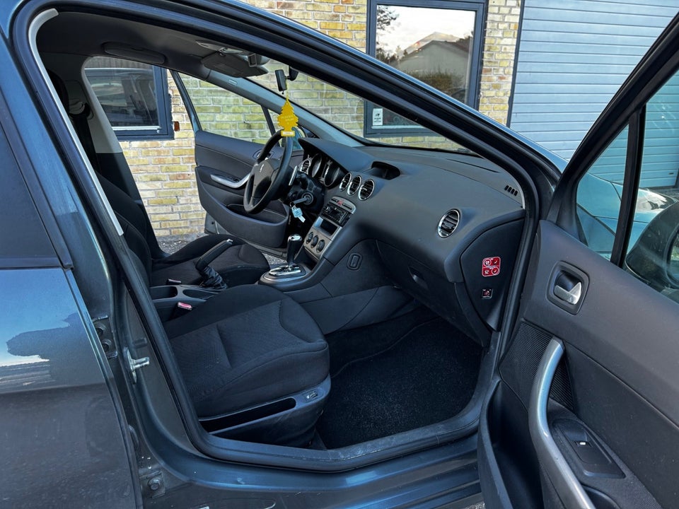 Peugeot 308 1,6 HDi 110 Comfort+ aut. 5d