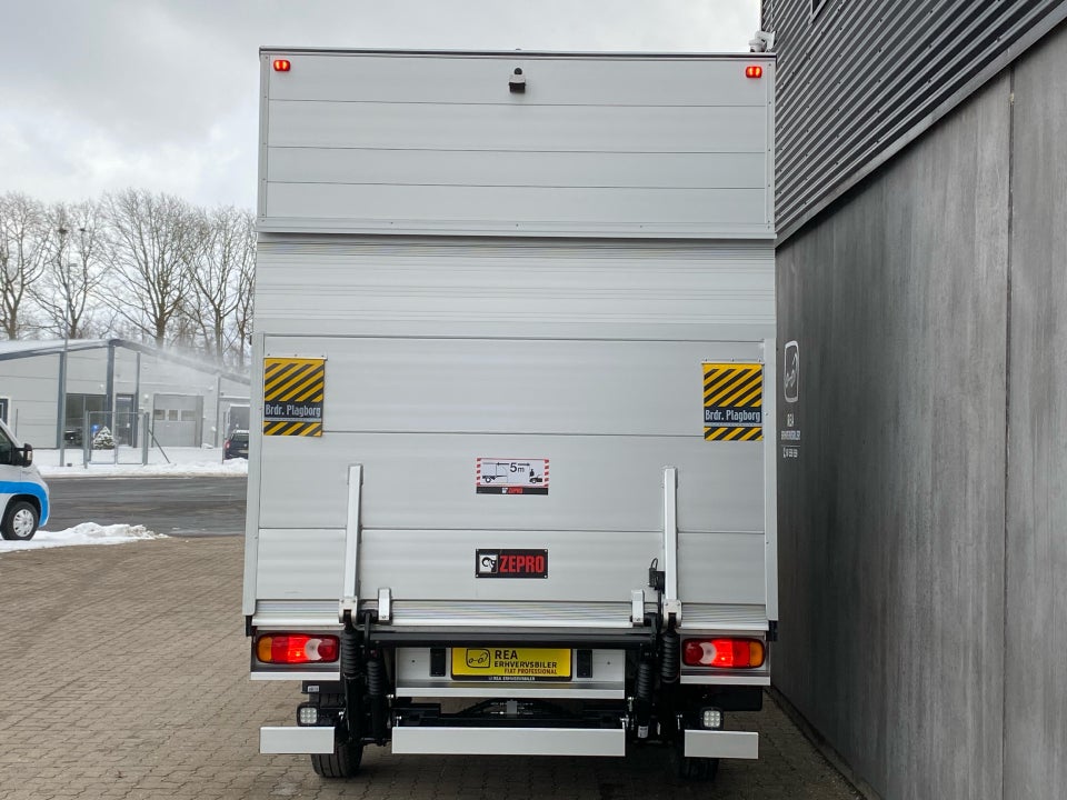 Fiat Ducato 35 Maxi 2,2 MJT 180 Chassis L3 Pro+ aut.