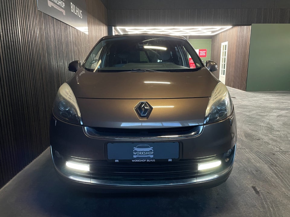 Renault Grand Scenic III 1,6 16V Authentique 7prs 5d
