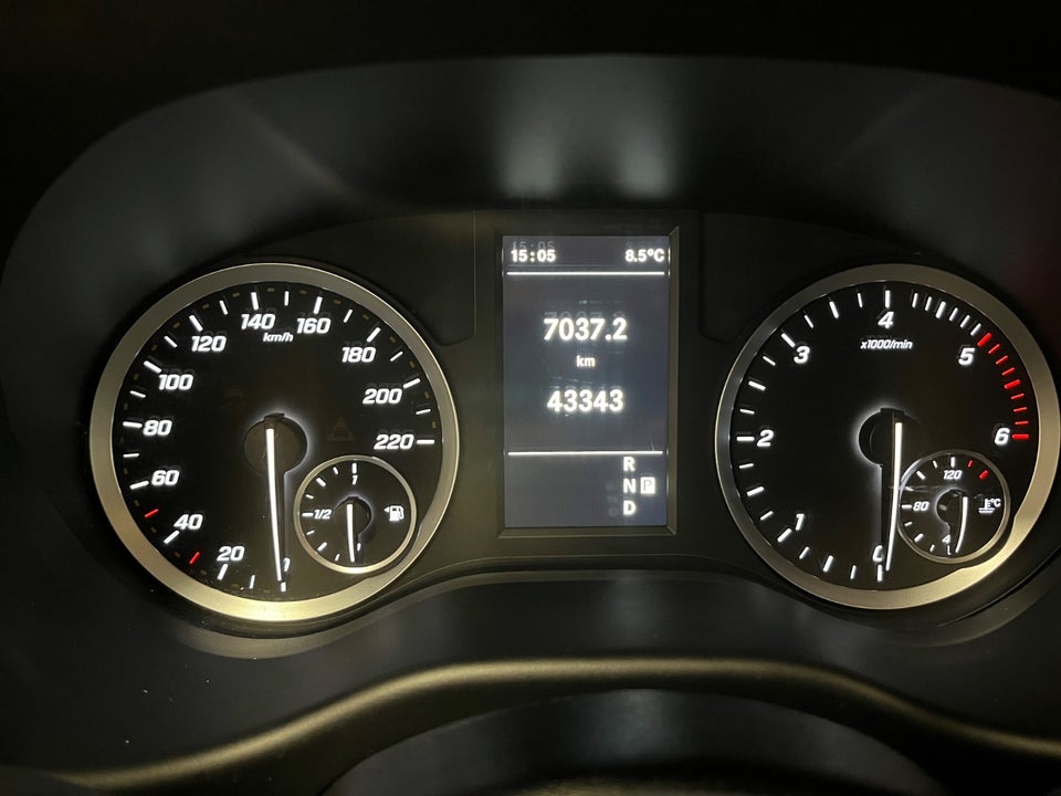 Mercedes Vito 114 2,0 CDi Kassevogn aut. L RWD