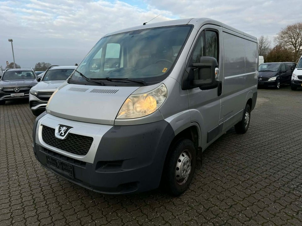 Peugeot Boxer 335 2,2 HDi 130 Kassevogn L2H2 4d