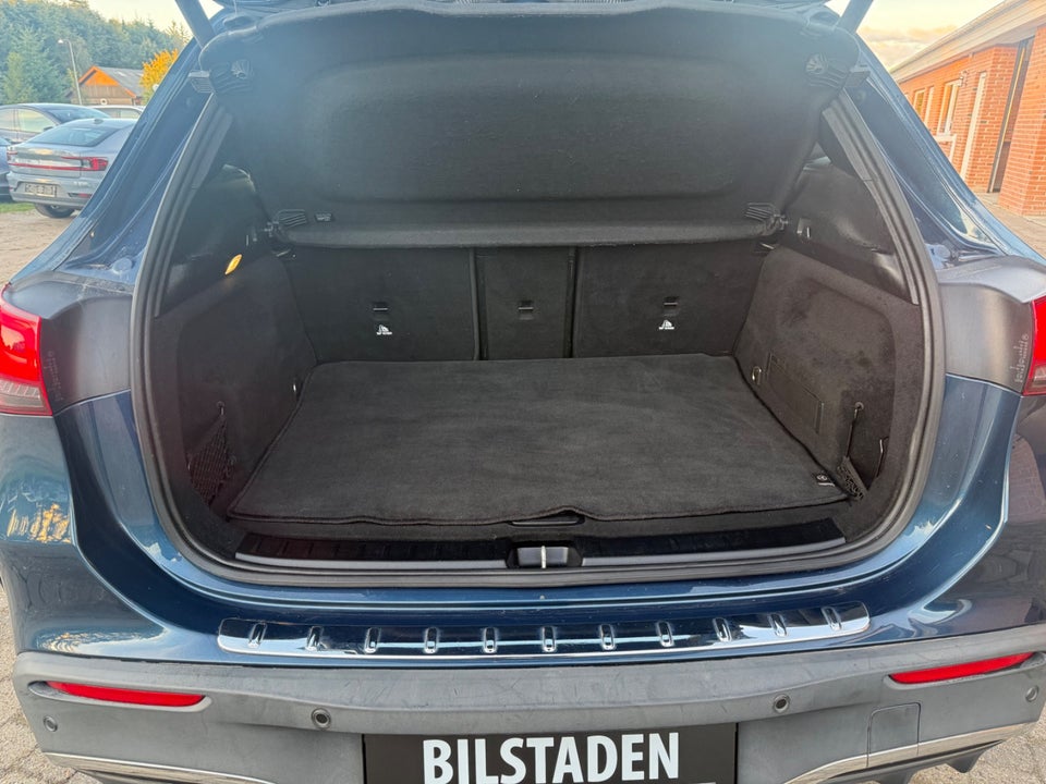 Mercedes EQA250 AMG Line 5d