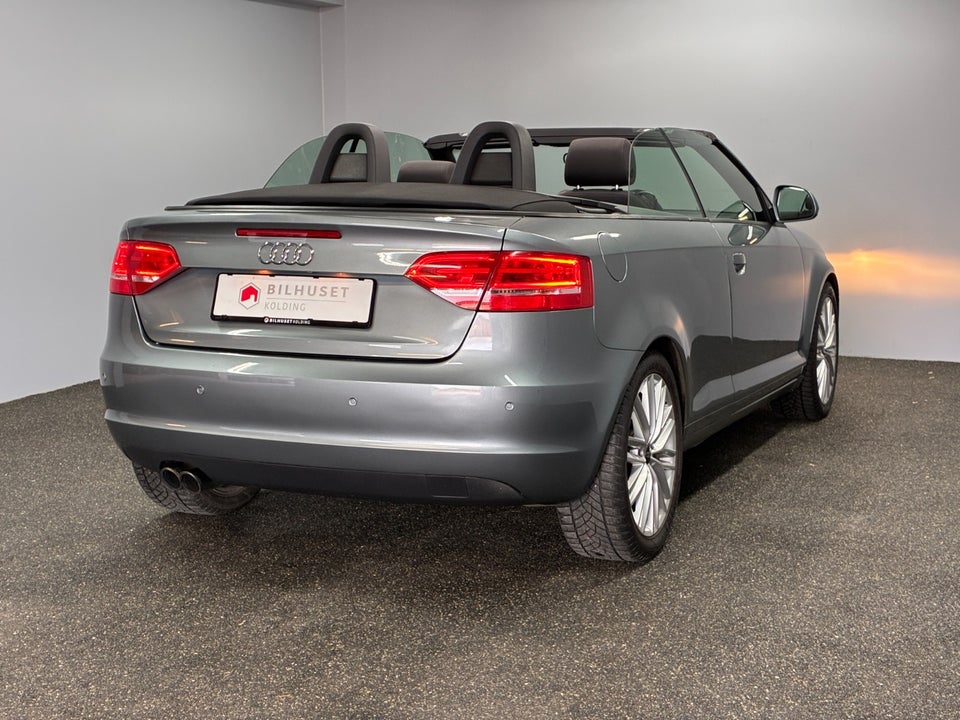 Audi A3 1,8 TFSi Attraction Cabriolet 2d