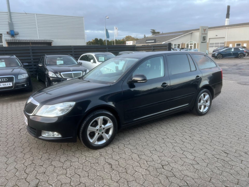 Skoda Octavia 1,2 TSi 105 Ambiente Combi 5d