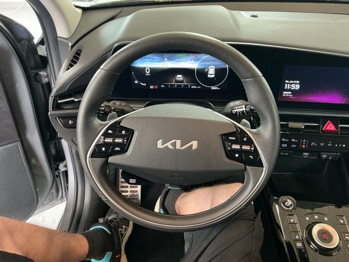 Kia Niro 64 EV Limited Edition 5d