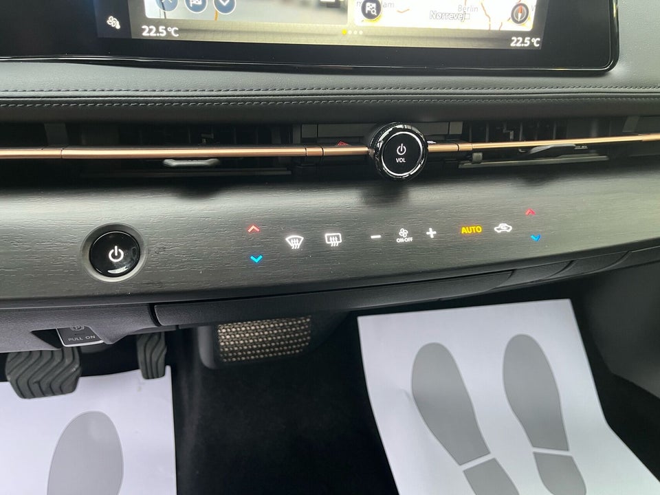 Nissan Ariya 63 Engage 5d