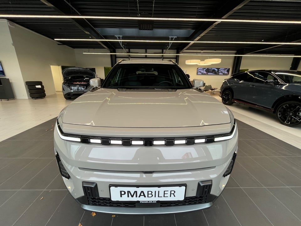 KGM Torres EVX Exclusive 5d