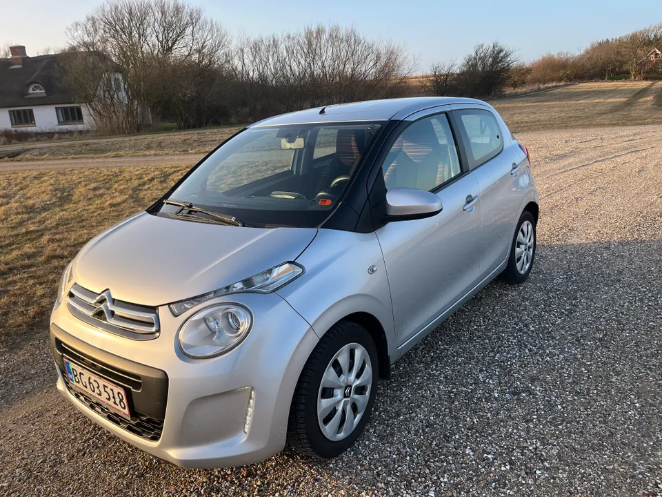 Citroën C1 1,2 PureTech Feel Complet 5d