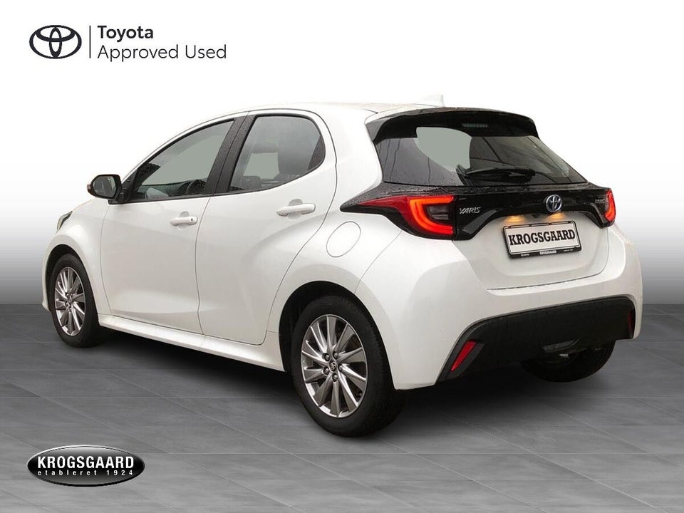 Toyota Yaris 1,5 Hybrid Active Tech e-CVT 5d