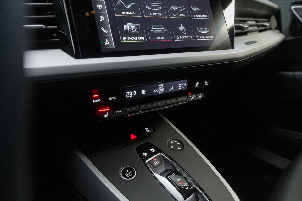 Audi Q4 e-tron 50 Attitude quattro 5d