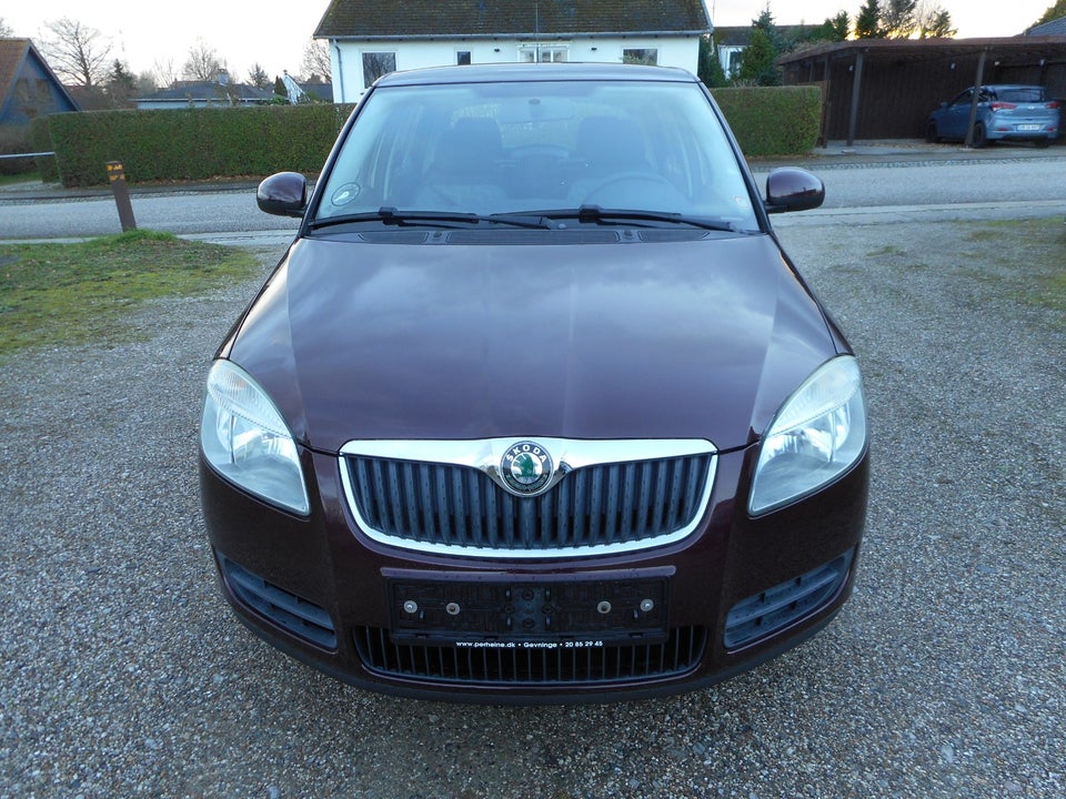 Skoda Fabia 1,4 16V Ambiente 5d