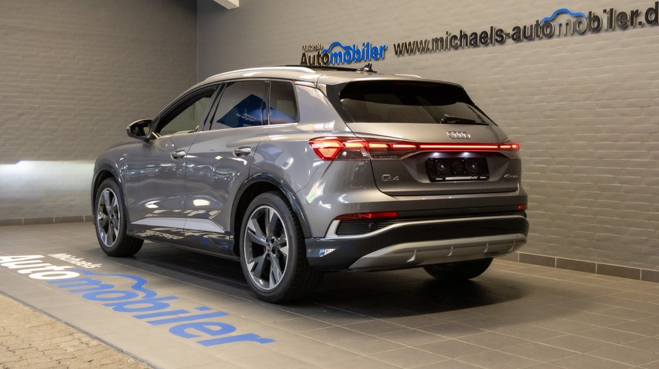 Audi Q4 e-tron 45 S-line 5d