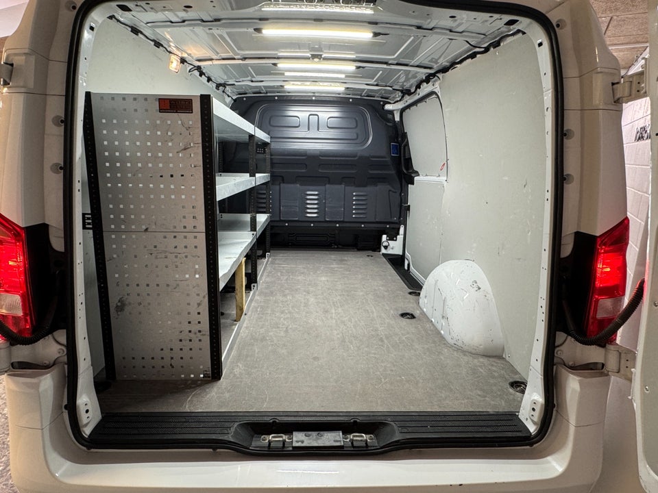 Mercedes Vito 114 2,0 CDi A2 Kassevogn PRO aut. RWD
