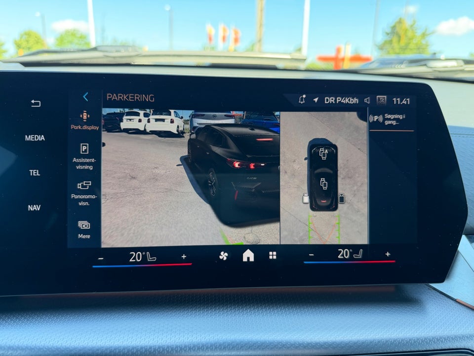 BMW iX2 eDrive20 Fully Charged M-Sport 5d