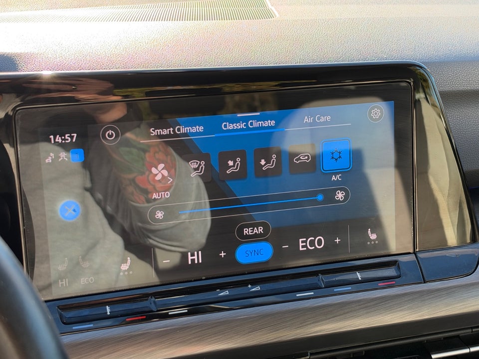 VW Golf VIII 1,4 eHybrid DSG 5d