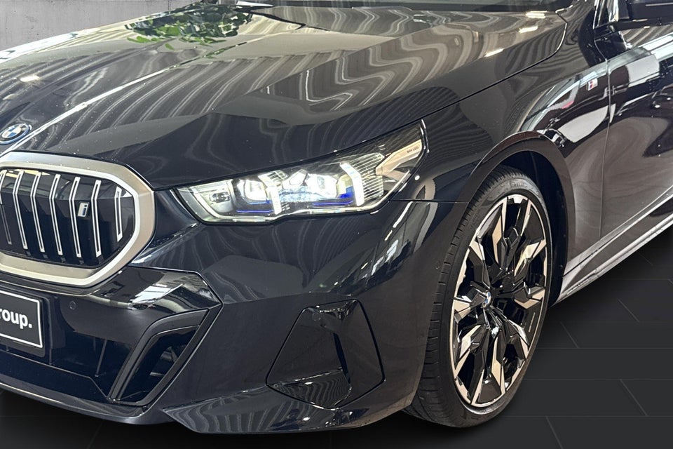 BMW i5 eDrive40 Touring Fully Charged M-Sport 5d