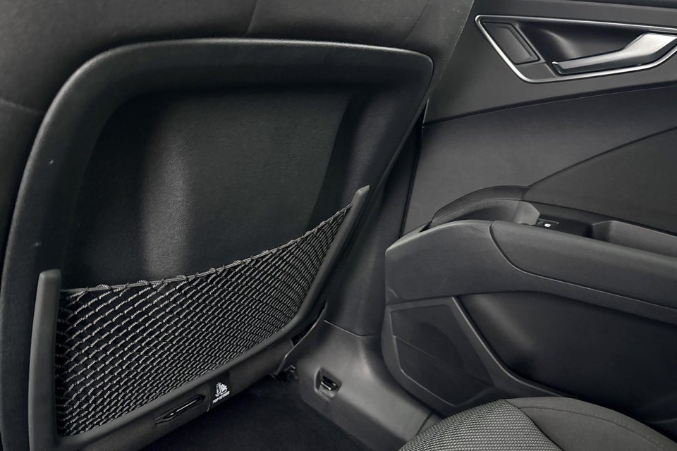 Audi Q4 e-tron 40 Attitude 5d