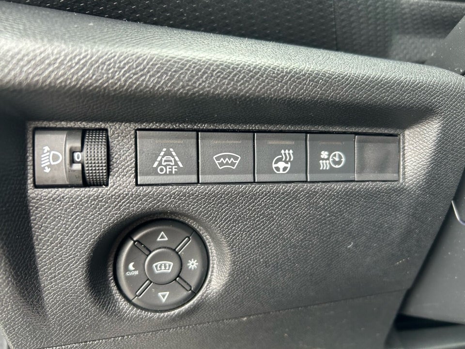 Citroën ë-C4 50 Shine 5d