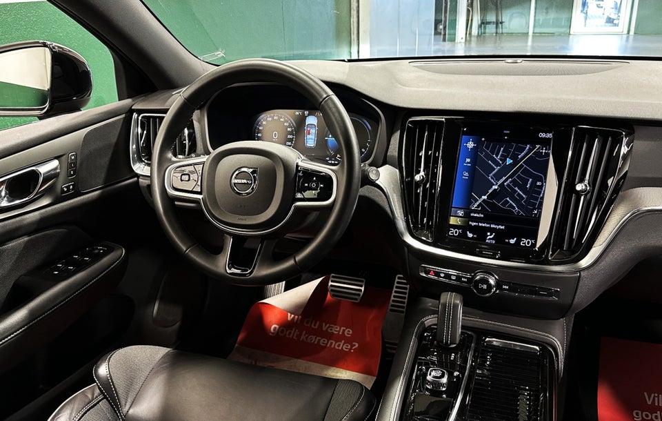 Volvo V60 2,0 T6 ReCharge R-Design aut. AWD 5d