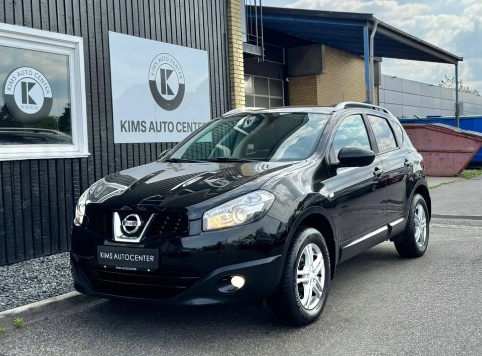 Nissan Qashqai 1,6 Tekna 5d