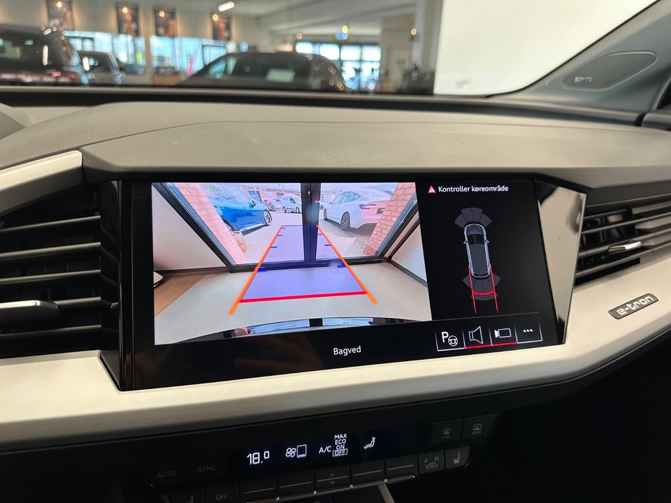 Audi Q4 e-tron 45 Progress 5d