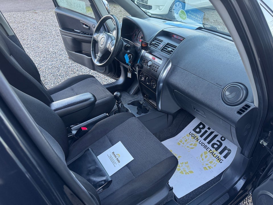 Suzuki SX4 1,6 GL-J 4d