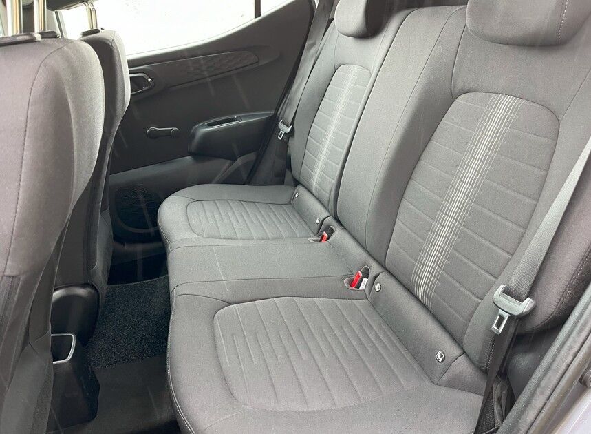 Hyundai i10 1,0 MPi Essential 5d