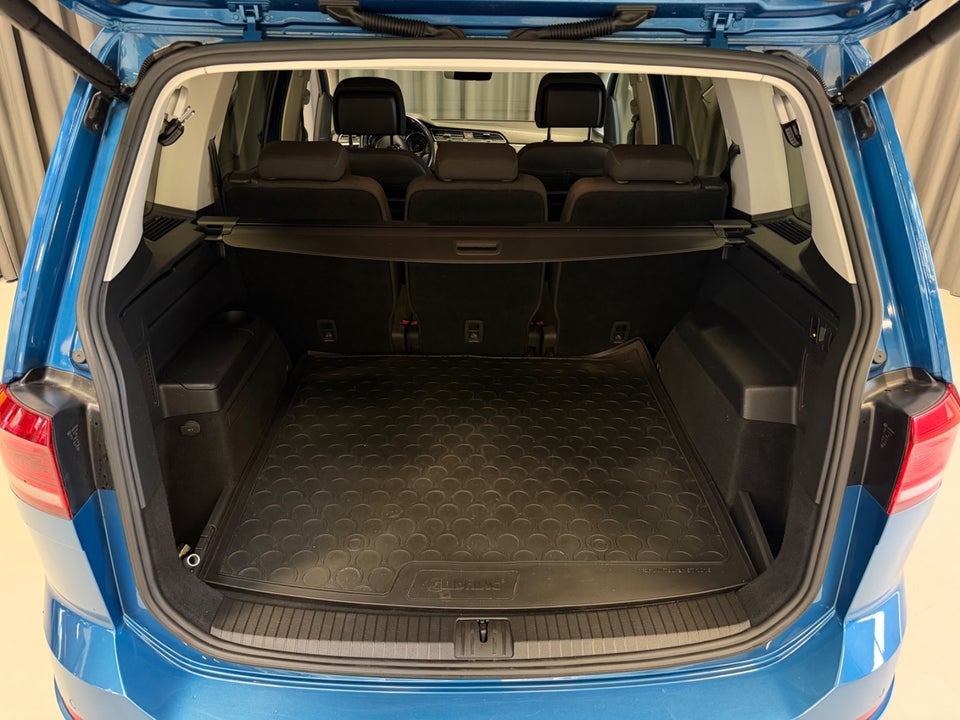 VW Touran 1,5 TSi 150 R-line DSG 7prs 5d