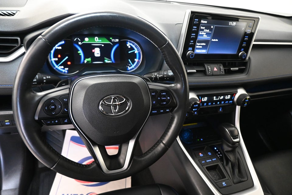 Toyota RAV4 2,5 Hybrid H3 Style MDS 5d